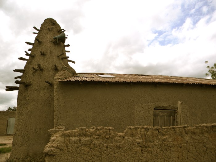 tadia mud mosque