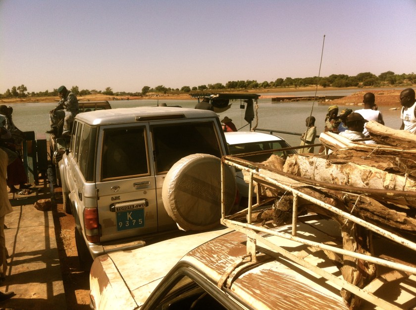 Mali Djenne ferry river taxi mayor