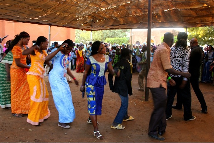 Segou festival music concert dancer traditional dance dress fabric women